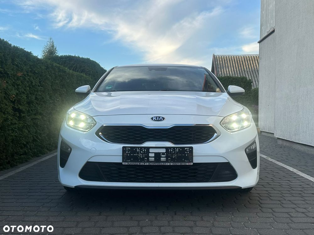 Kia Ceed - 3