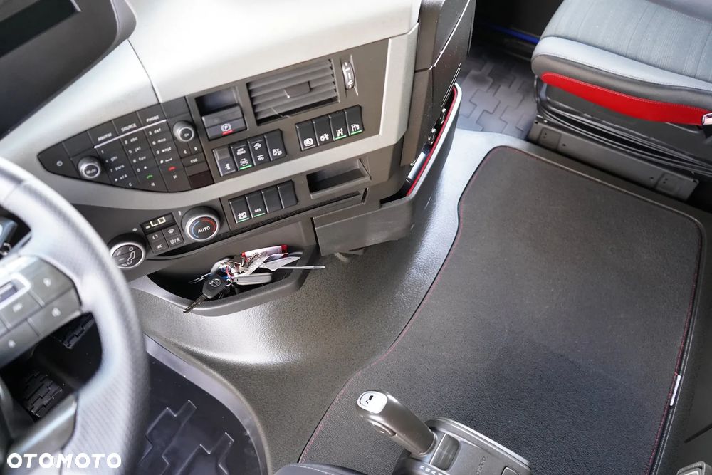 Volvo FH / 420 / E 6 / FIRANKA  / 23 PALETY / DŁ. 9,4  M - 38