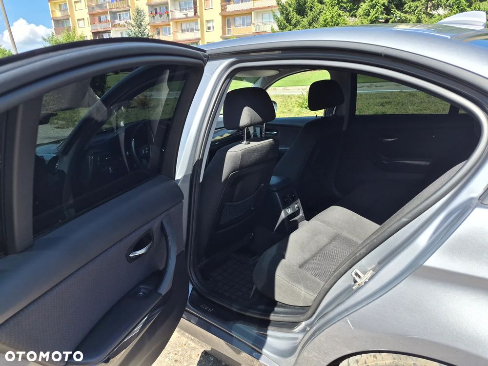 BMW Seria 3 - 17