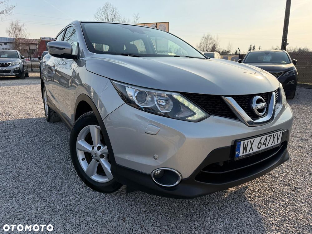 Nissan Qashqai 1.6 DIG-T N-Connecta - 2