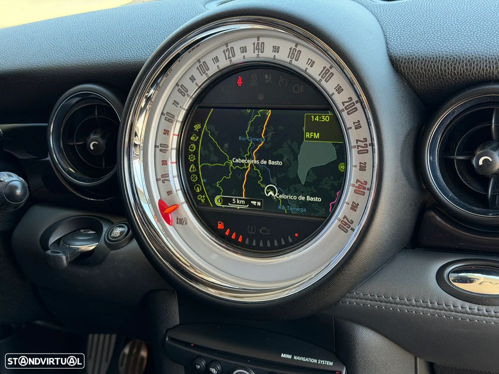 MINI Coupé Cooper SD - 16