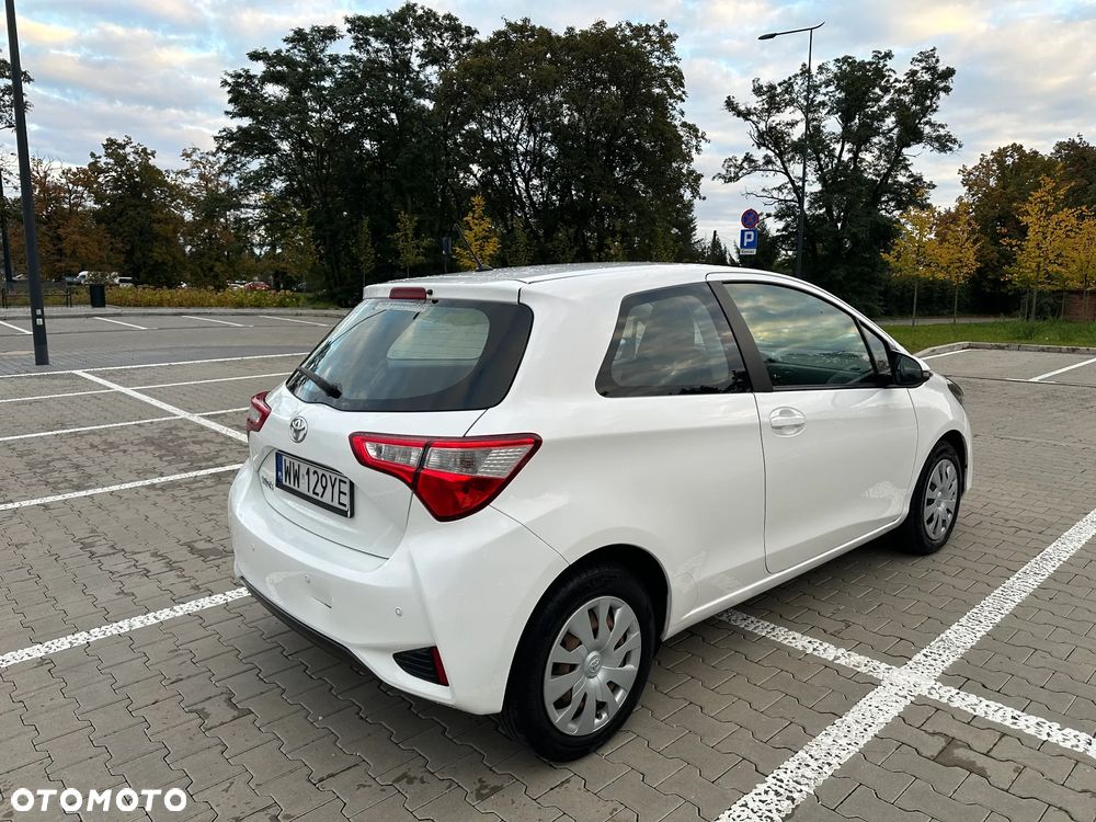 Toyota Yaris - 5