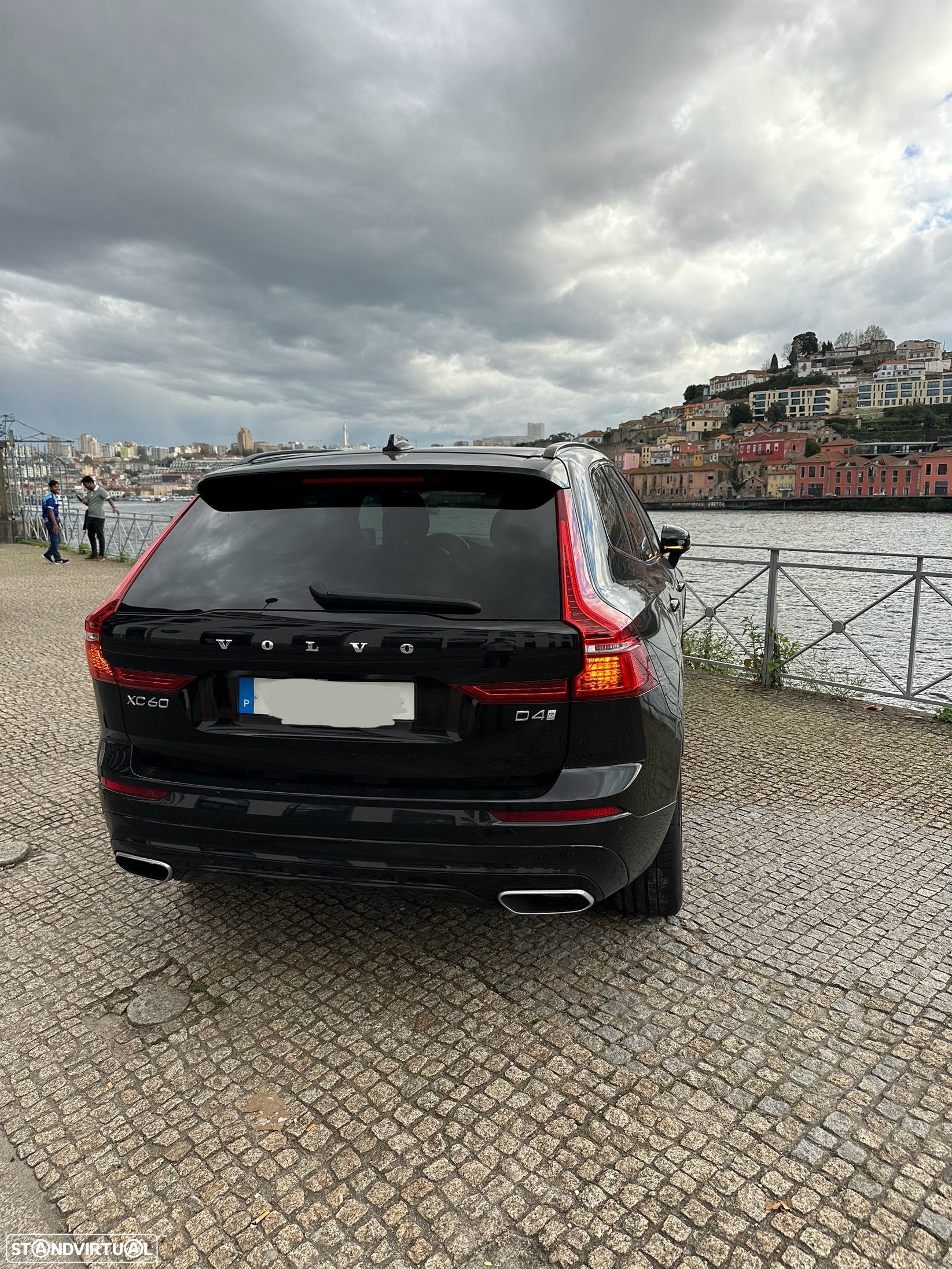 Volvo XC 60 D4 Geartronic RDesign - 3
