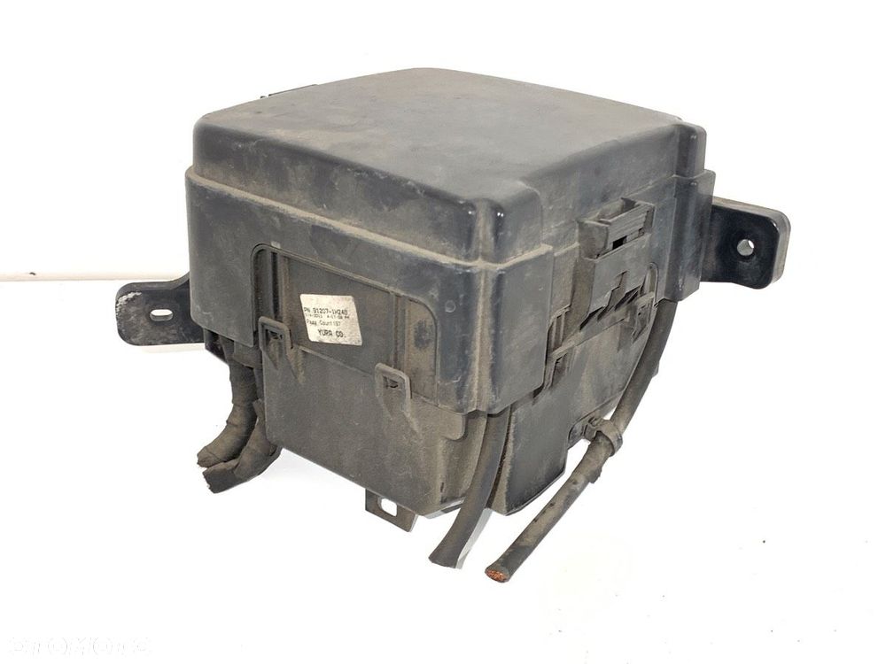 SKRZYNKA BEZPIECZNIKÓW  KIA CEE'D liftback (ED) 2006 - 2012 1.4 77 kW [105 KM] benzyna 2006 - 2012 - 2