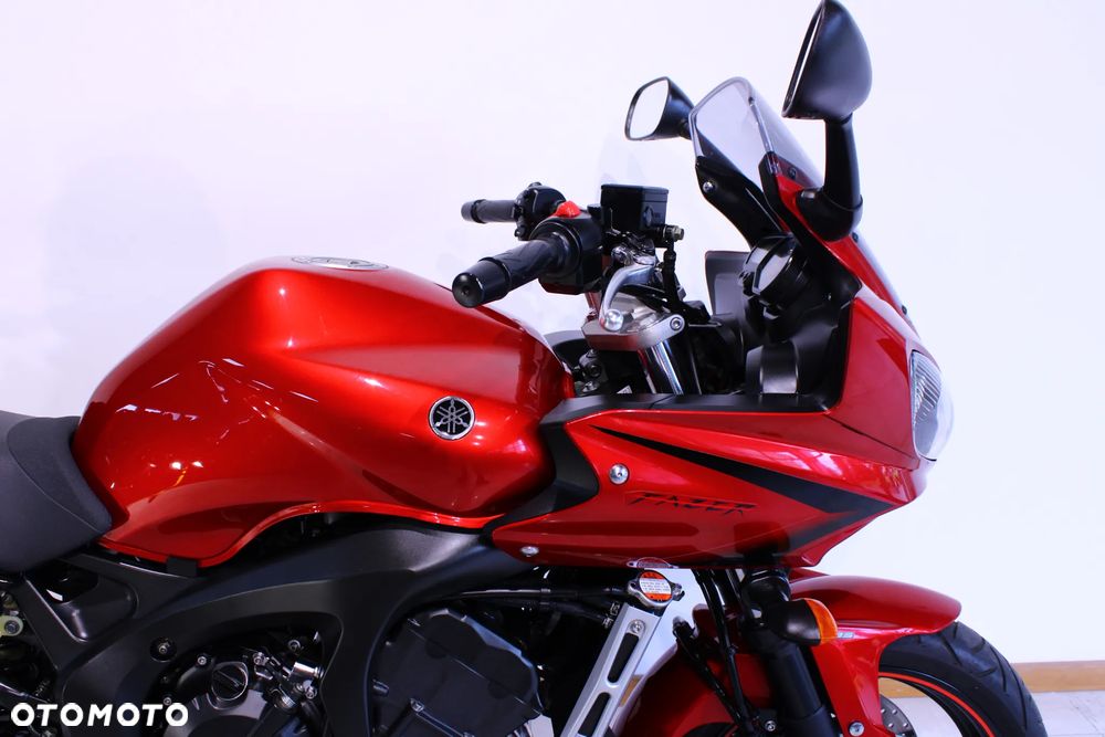Yamaha FZ6 - 12