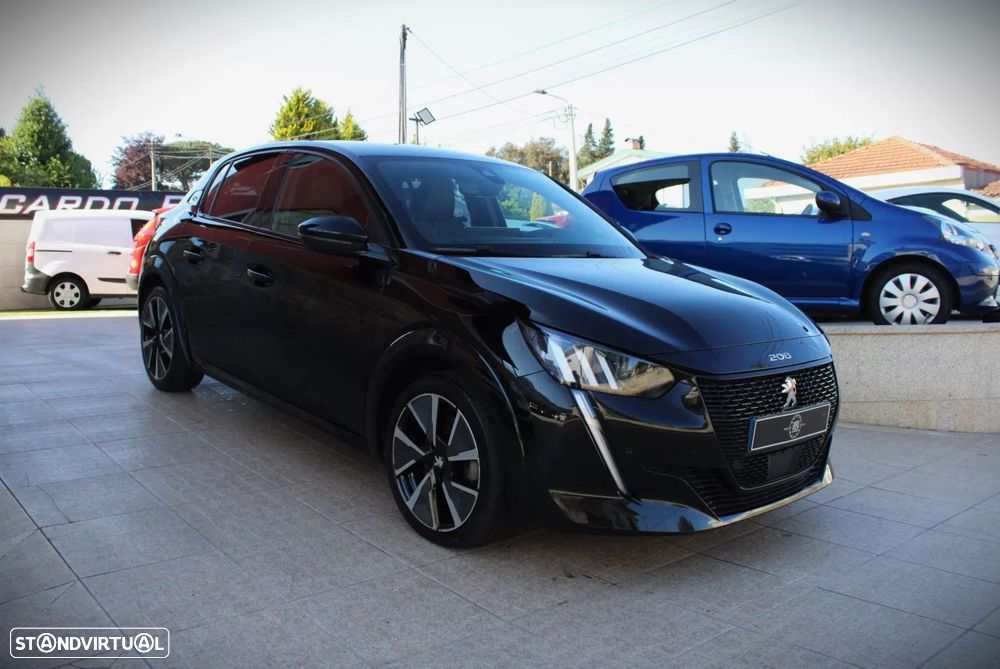 Peugeot e-208 50 kWh GT Line - 4