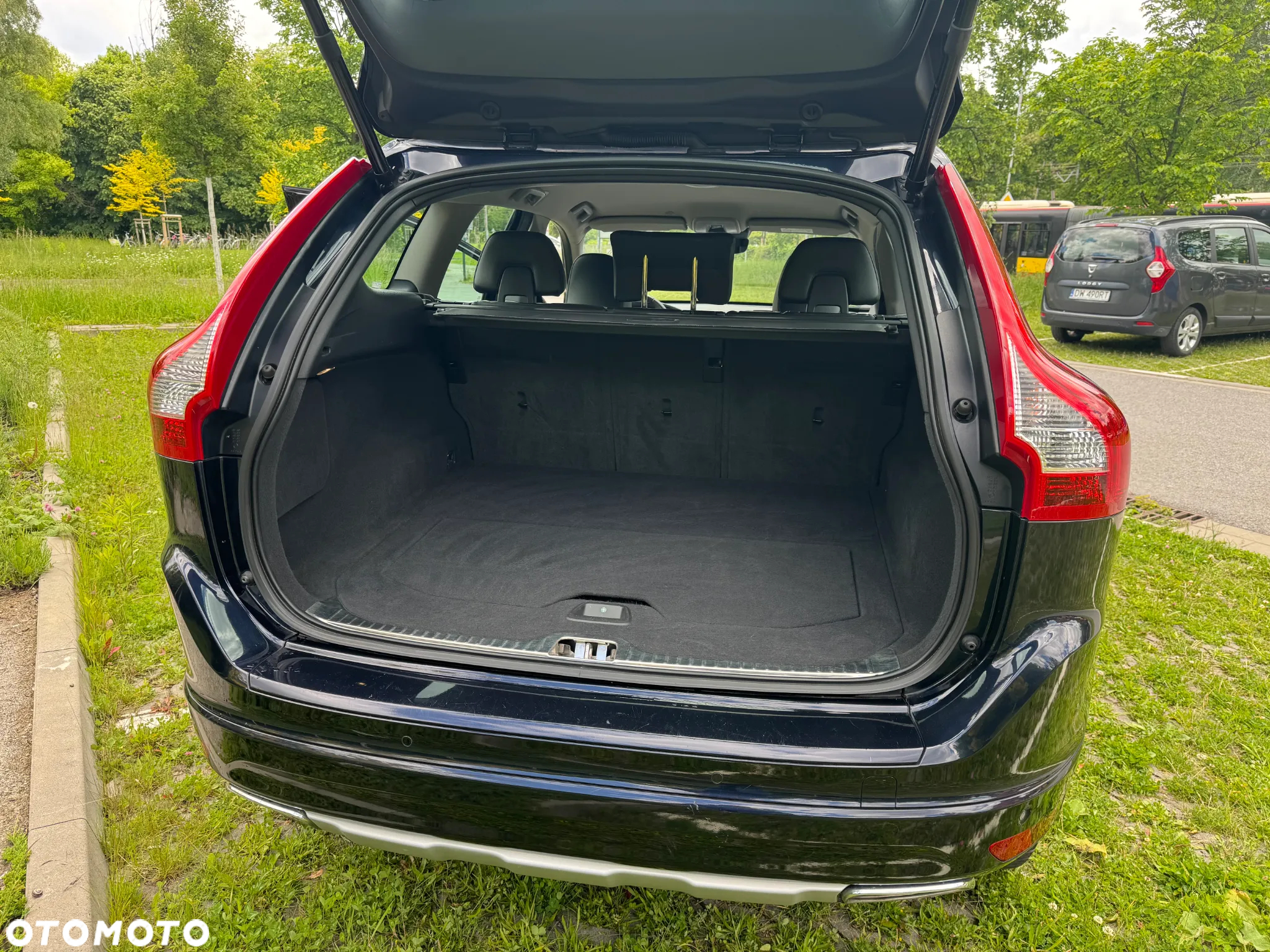 Volvo XC 60 D5 AWD Summum - 14