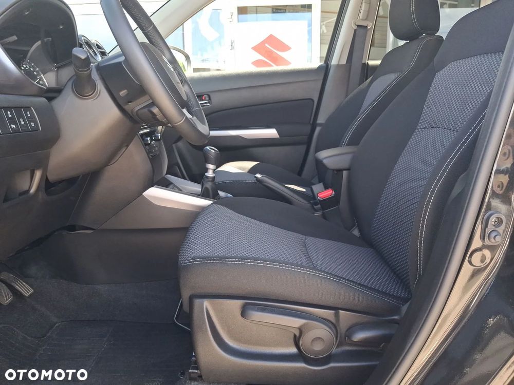 Suzuki Vitara 1.4 Boosterjet mHEV Premium Plus 2WD - 31