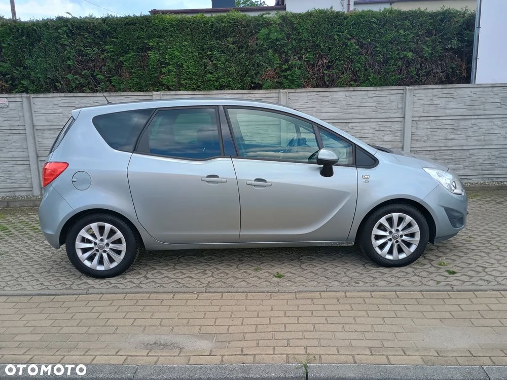 Opel Meriva 1.4 150 Jahre - 17
