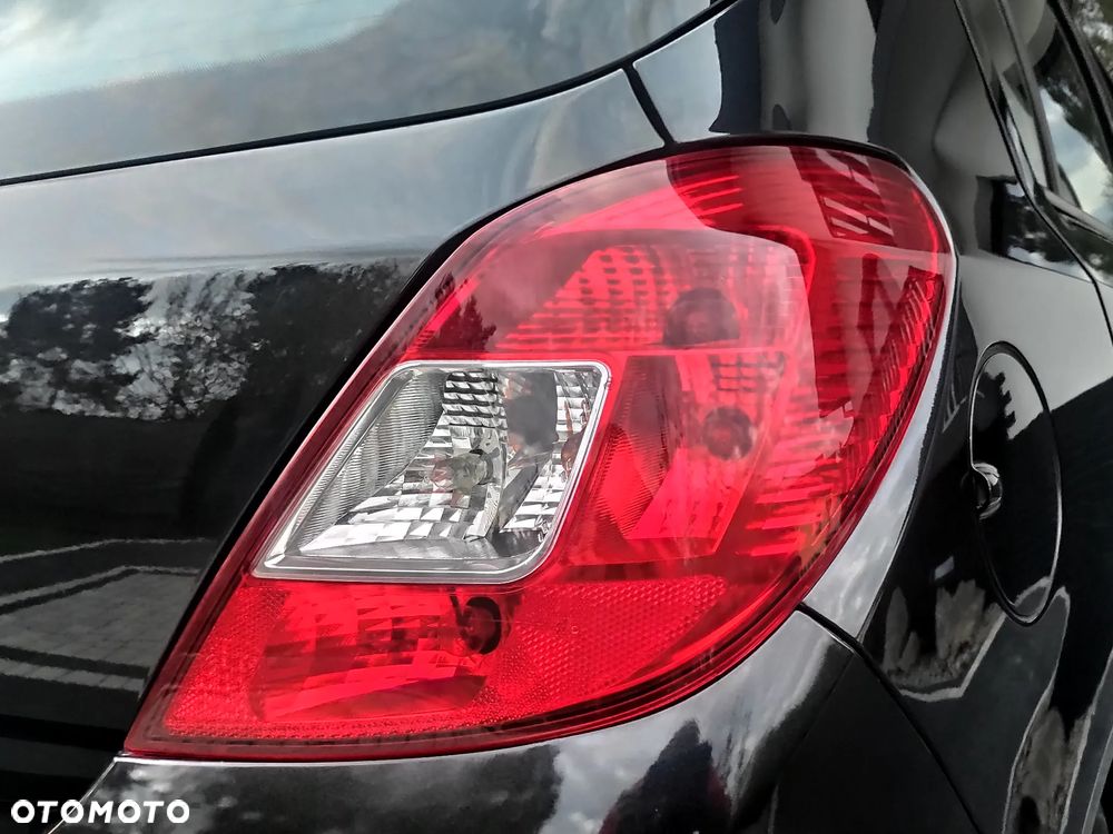 Opel Corsa - 21