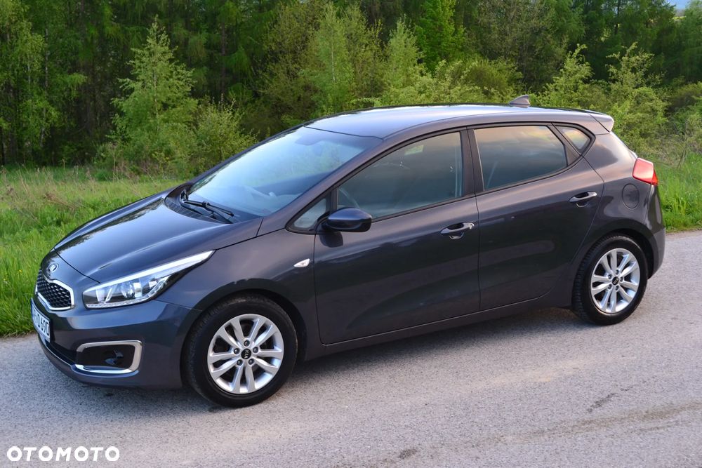 Kia Ceed 1.6 GDI Edition 7 - 22