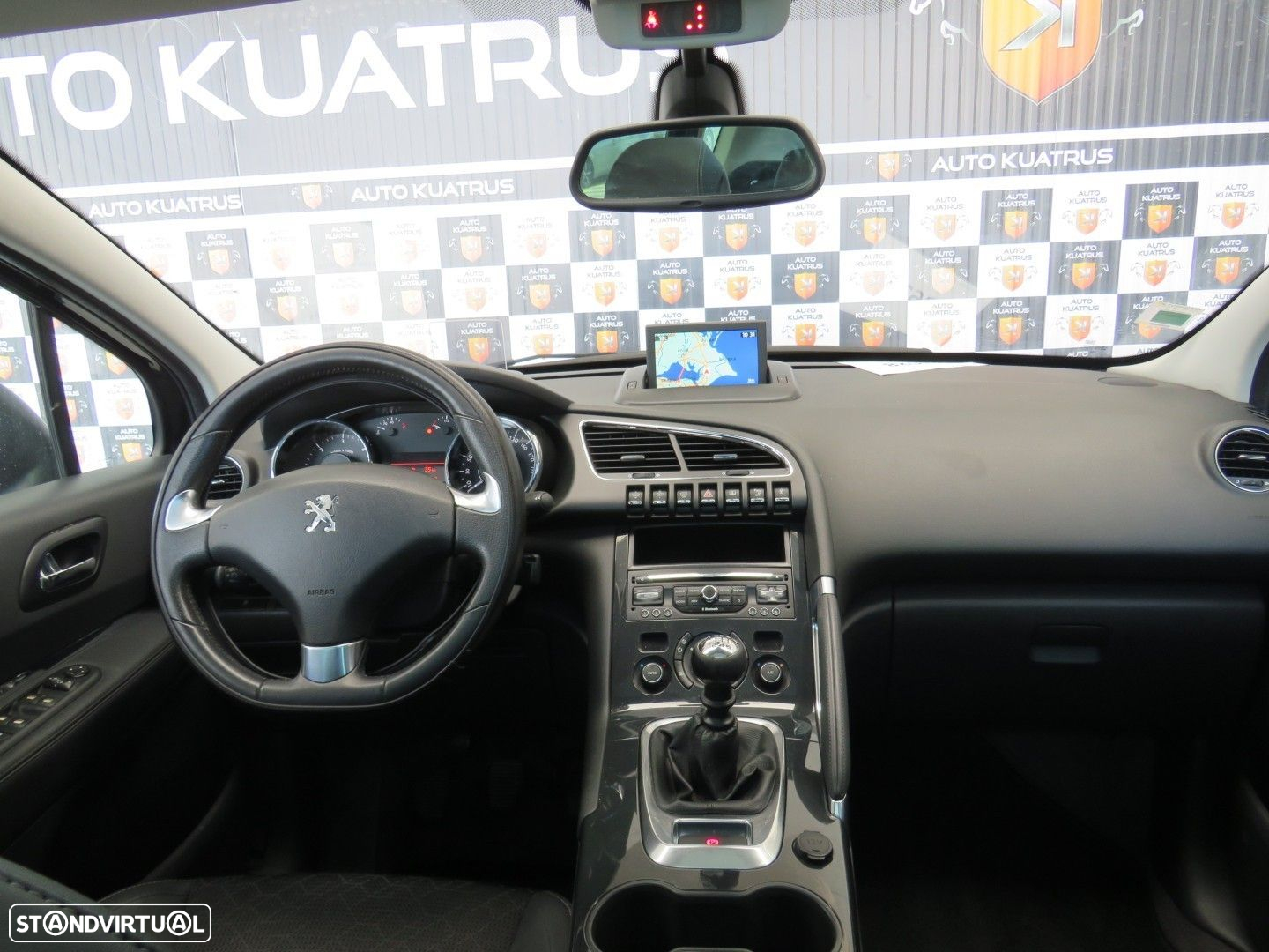Peugeot 3008 1.6 BlueHDi Access - 32