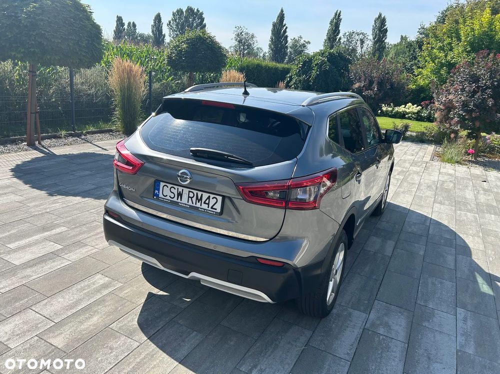 Nissan Qashqai 1.2 DIG-T N-Connecta EU6 - 6