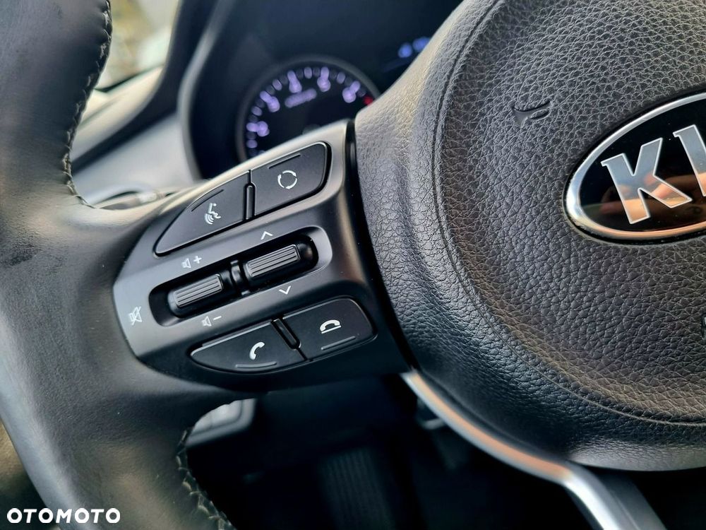 Kia Stonic 1.2 L - 16
