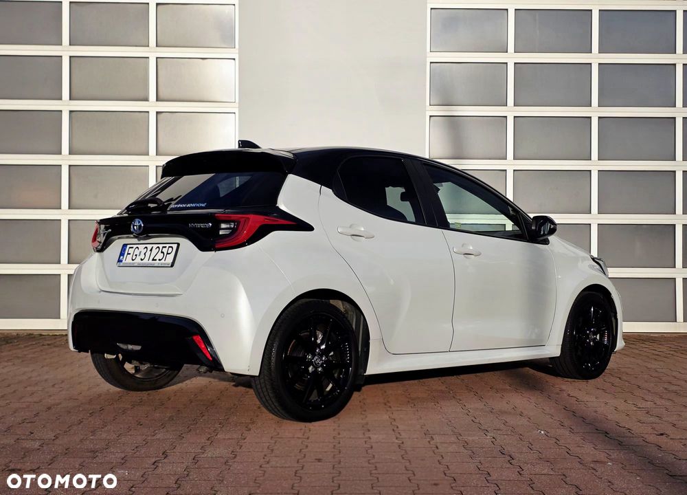 Toyota Yaris - 3