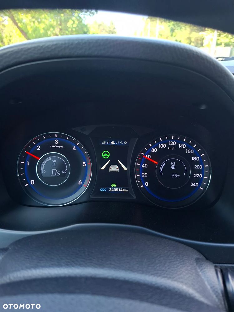 Hyundai i40 1.7 CRDi Premium DCT - 38