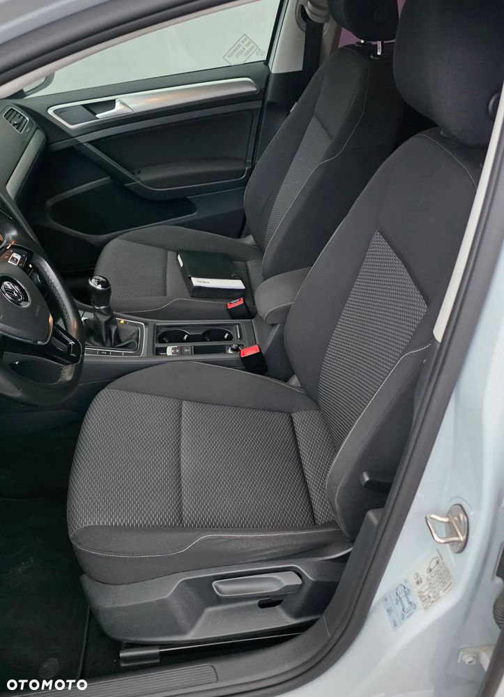 Volkswagen Golf 1.6 TDI (BlueMotion Technology) Trendline - 13