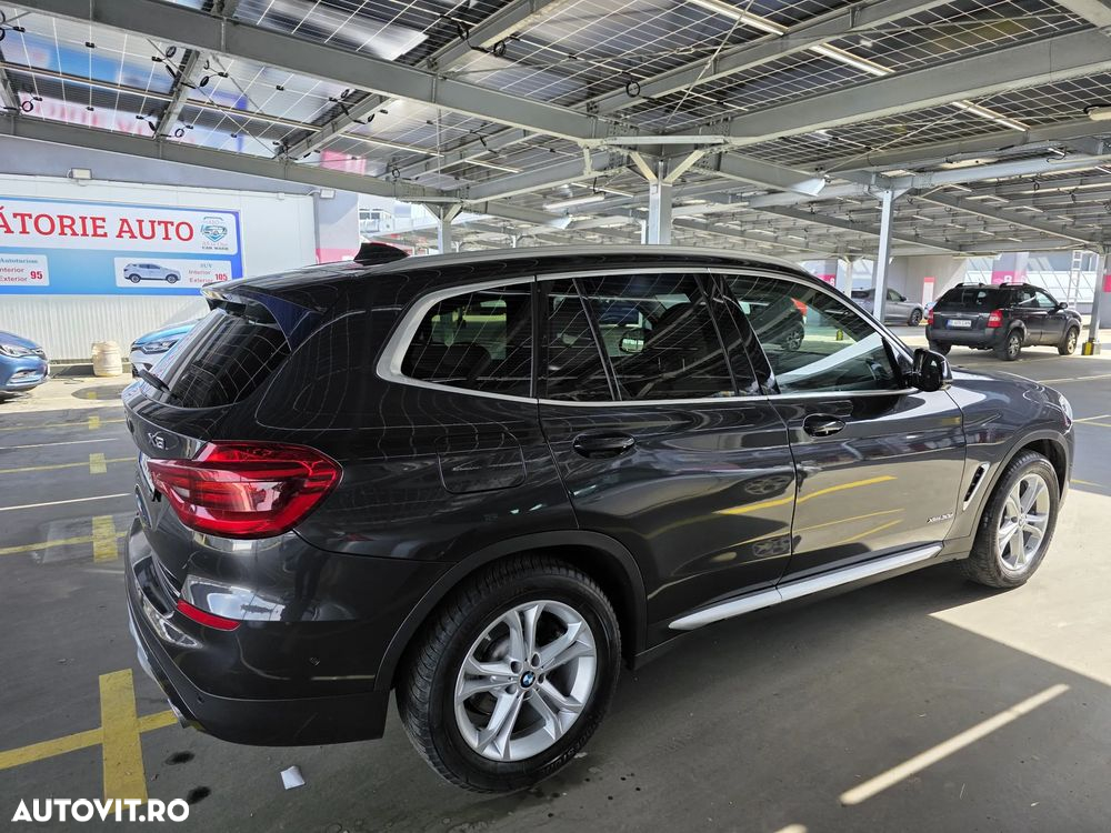 BMW X3 xDrive30d AT xLine - 3