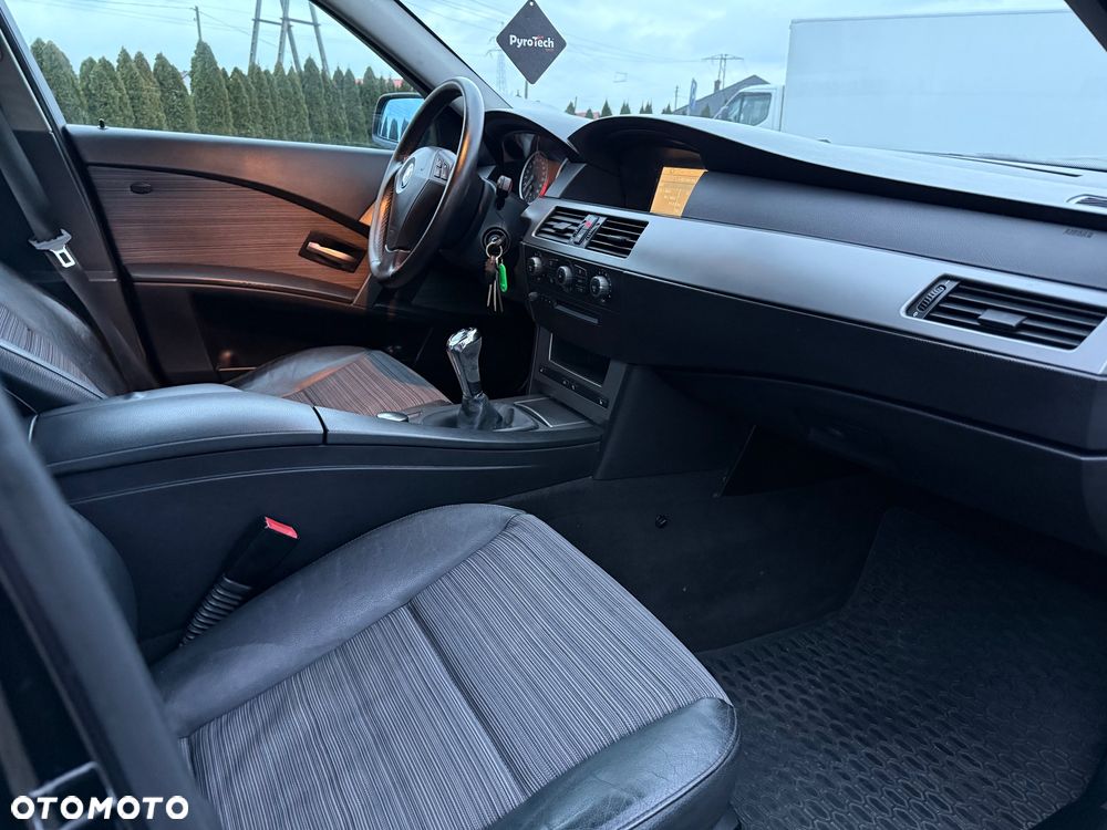 BMW Seria 5 - 35