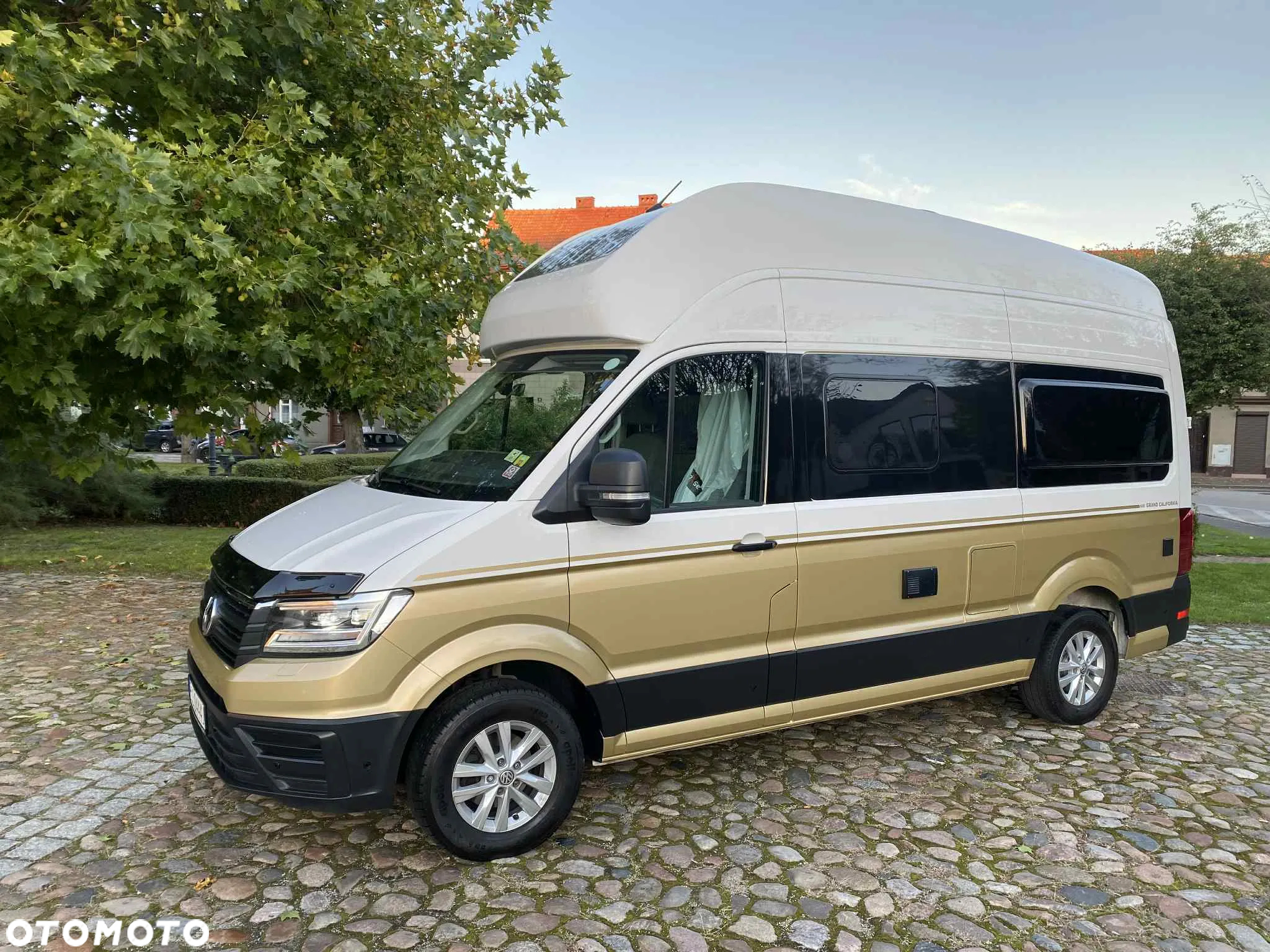 Volkswagen Grand California _ KAMPER _ Full Wersja _ 4 Osobowy - 6
