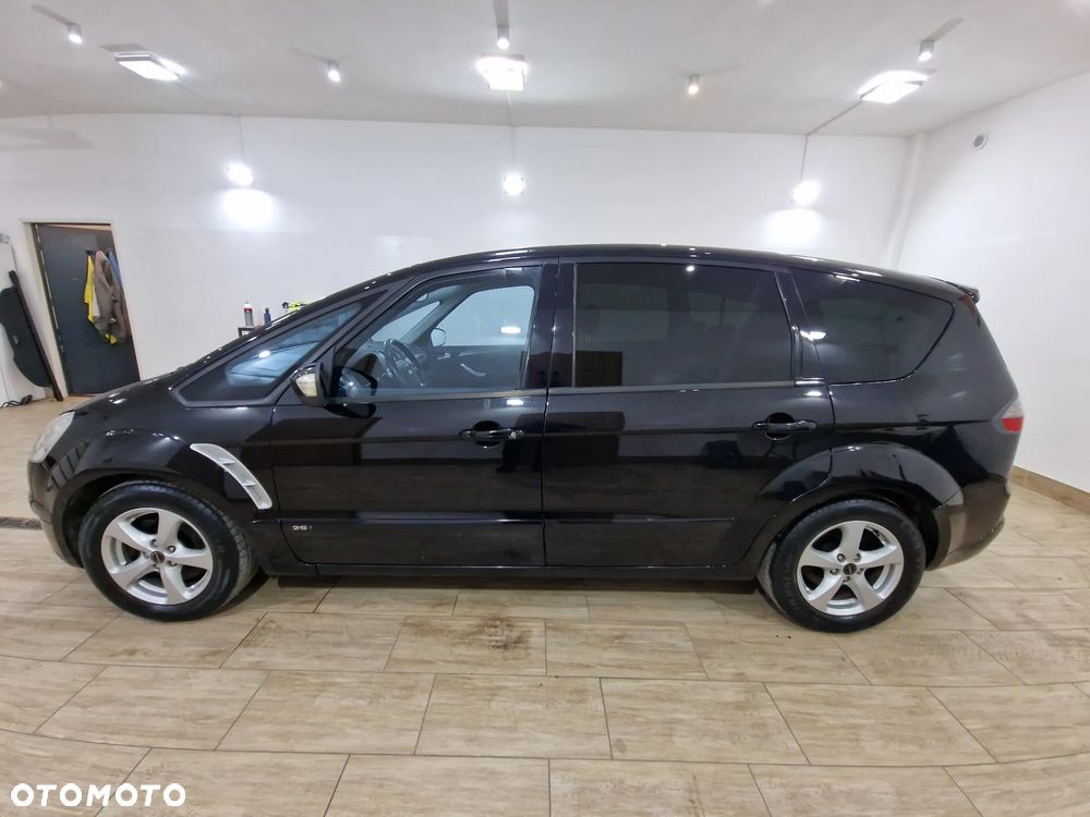 Ford S-Max 2.5 Titanium - 21