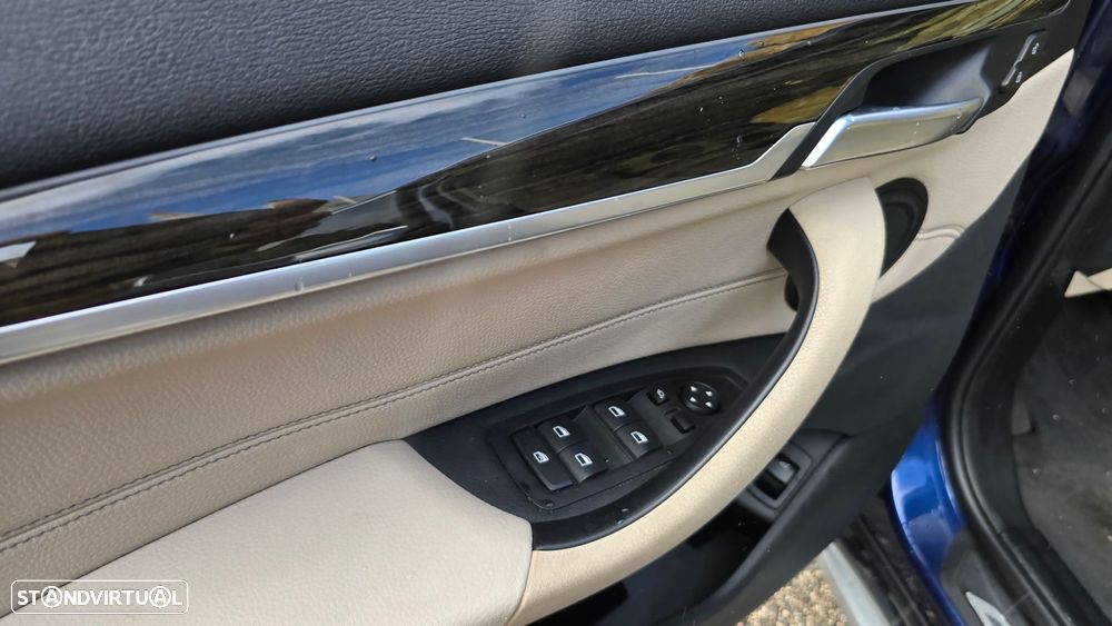 BMW X1 25 e xDrive - 8