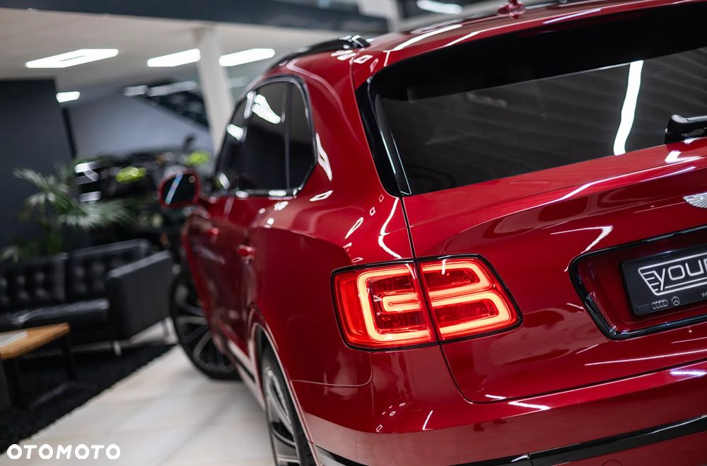 Bentley Bentayga - 16
