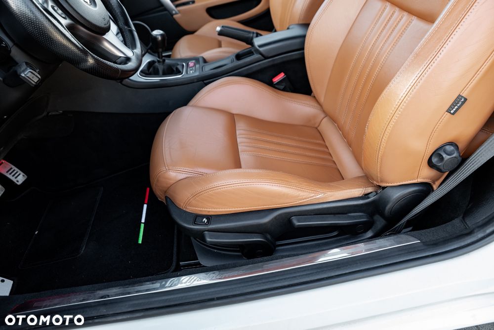 Alfa Romeo Brera 2.4JTDM - 19