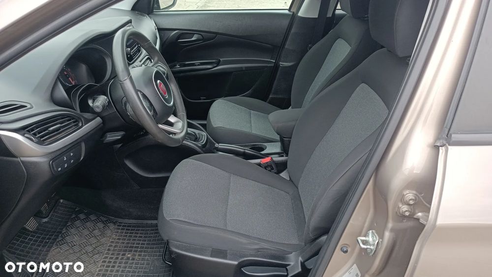 Fiat Tipo 1.4 16v Street - 16