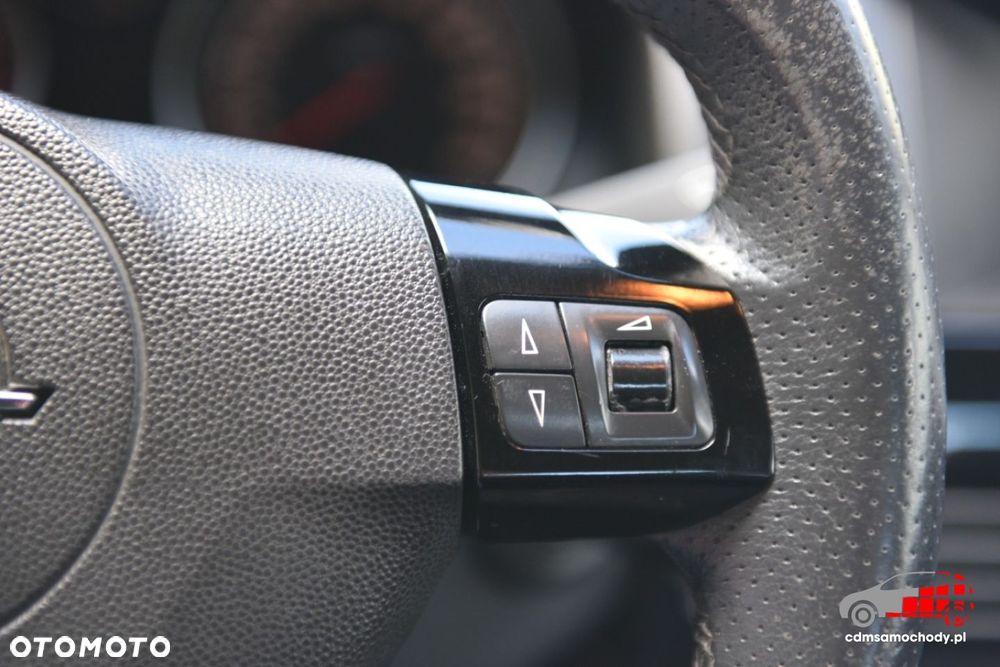Opel Astra - 32