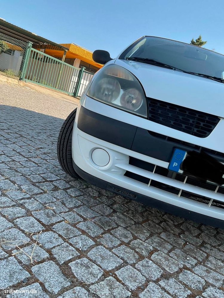 Renault Clio 1.5 dCi Confort Dynamique - 11