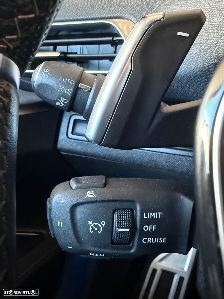 Peugeot 3008 1.2 PureTech GT Line EAT8 - 28