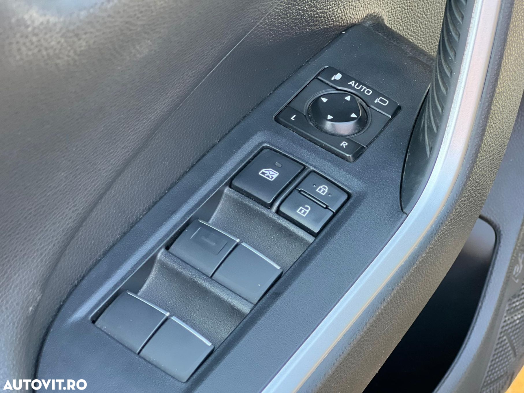 Toyota RAV4 2.5 Hybrid VVT-iE 4x4 Dynamic - 18
