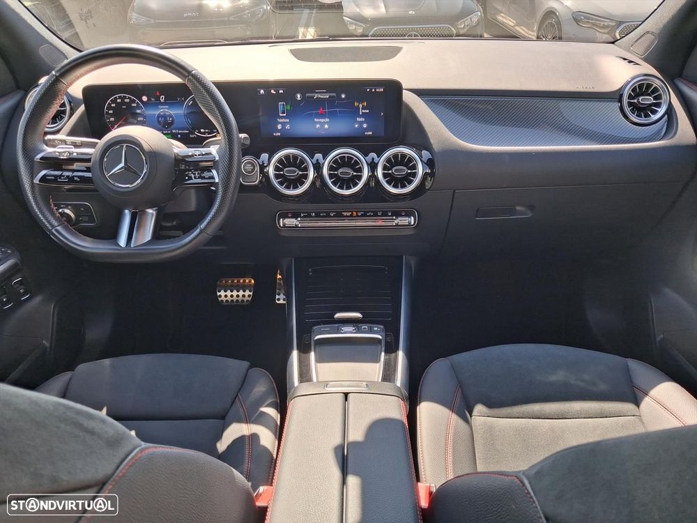 Mercedes-Benz GLA 250 e AMG Line - 18