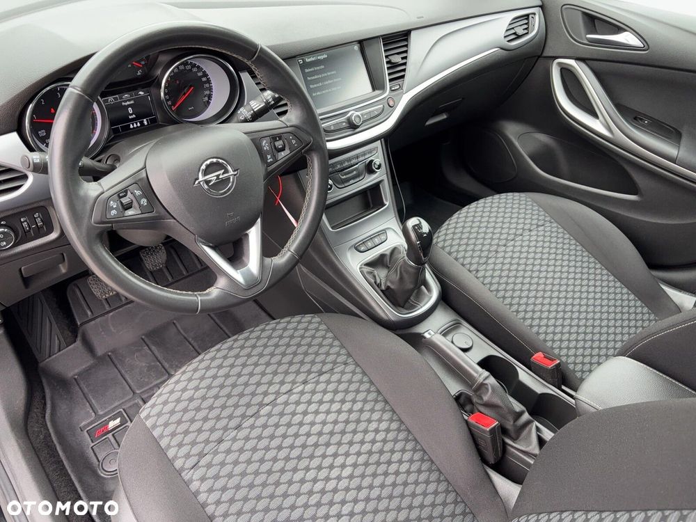 Opel Astra 1.6 CDTI Elite S&S - 12