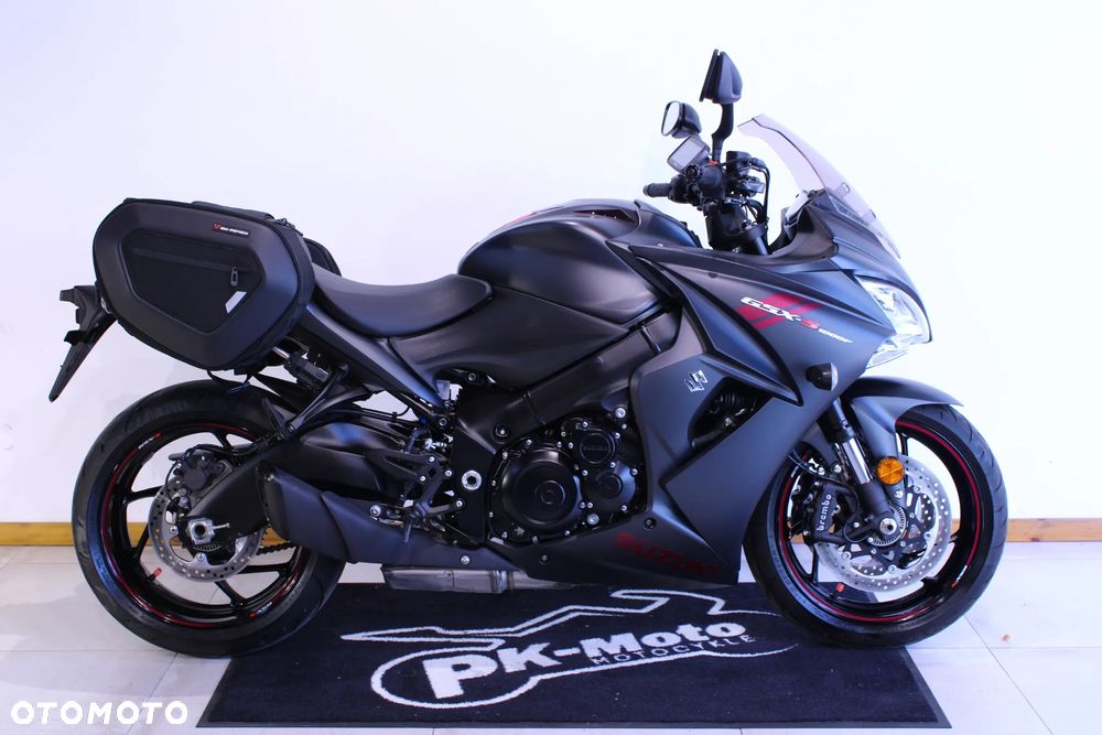 Suzuki GSX