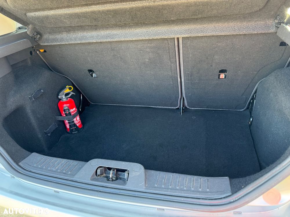 Ford Fiesta 1.6 TDCI Titanium - 13