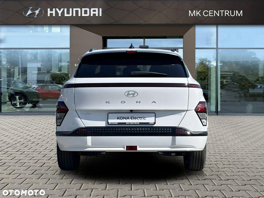 Hyundai Kona - 4
