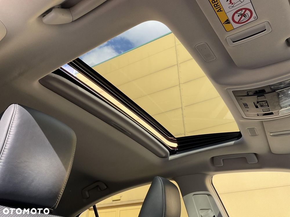 Lexus ES 300h Prestige - 23