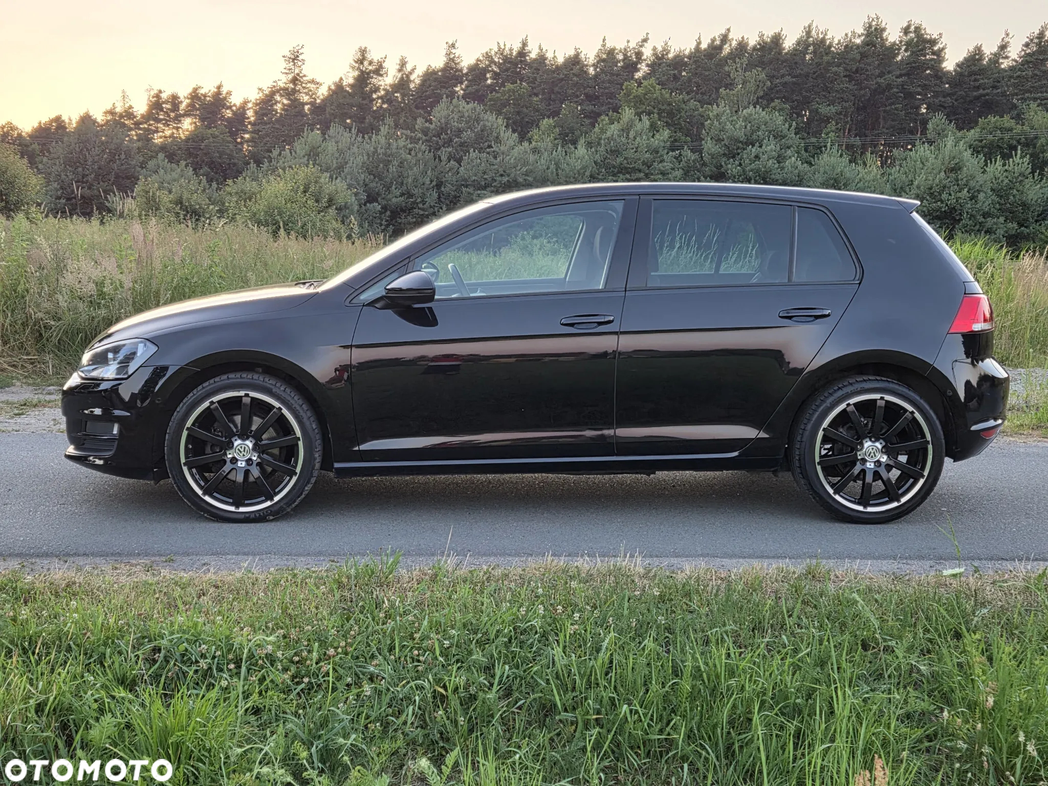 Volkswagen Golf VII 1.2 TSI BMT Trendline Perfectline - 4