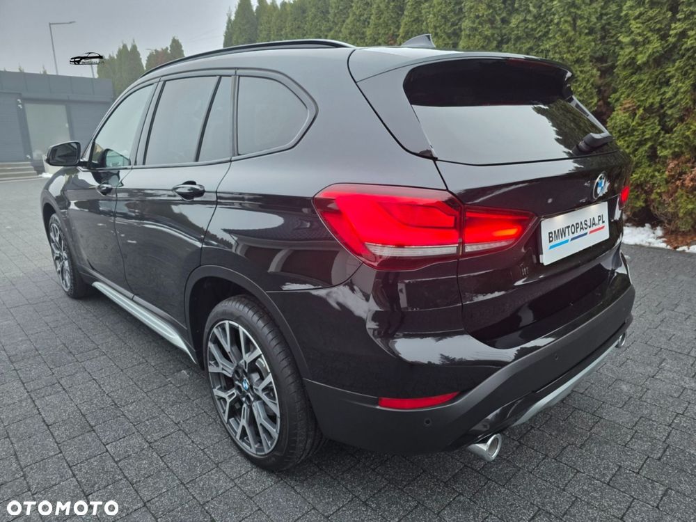 BMW X1 sDrive20i GPF xLine - 8