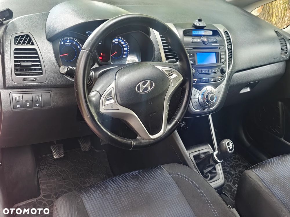 Hyundai ix20 1.4 Classic + - 17