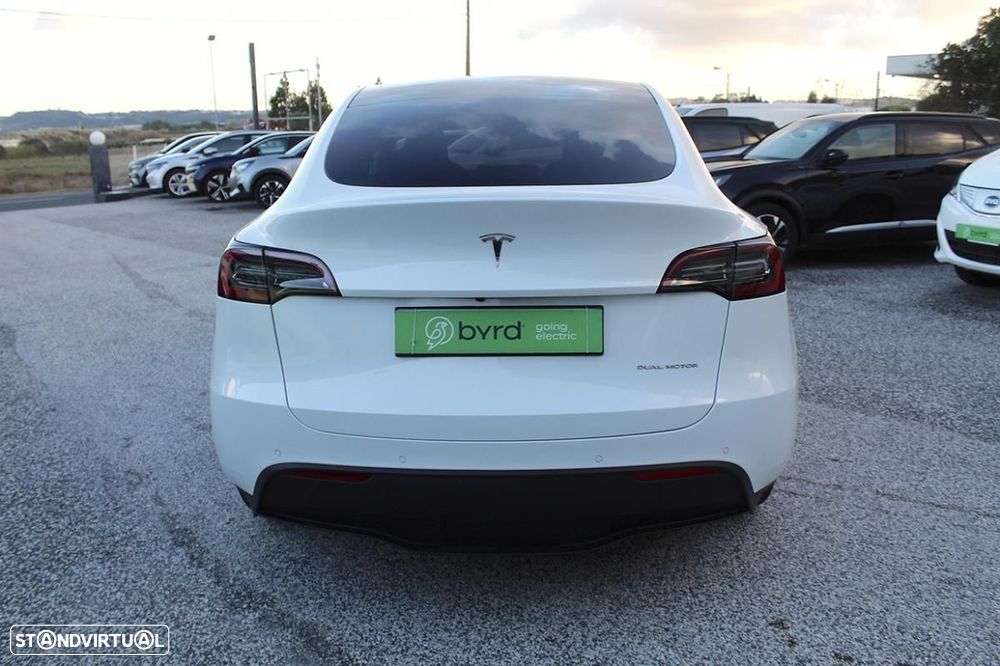 Tesla Model Y Long Range Tração Integral - 12