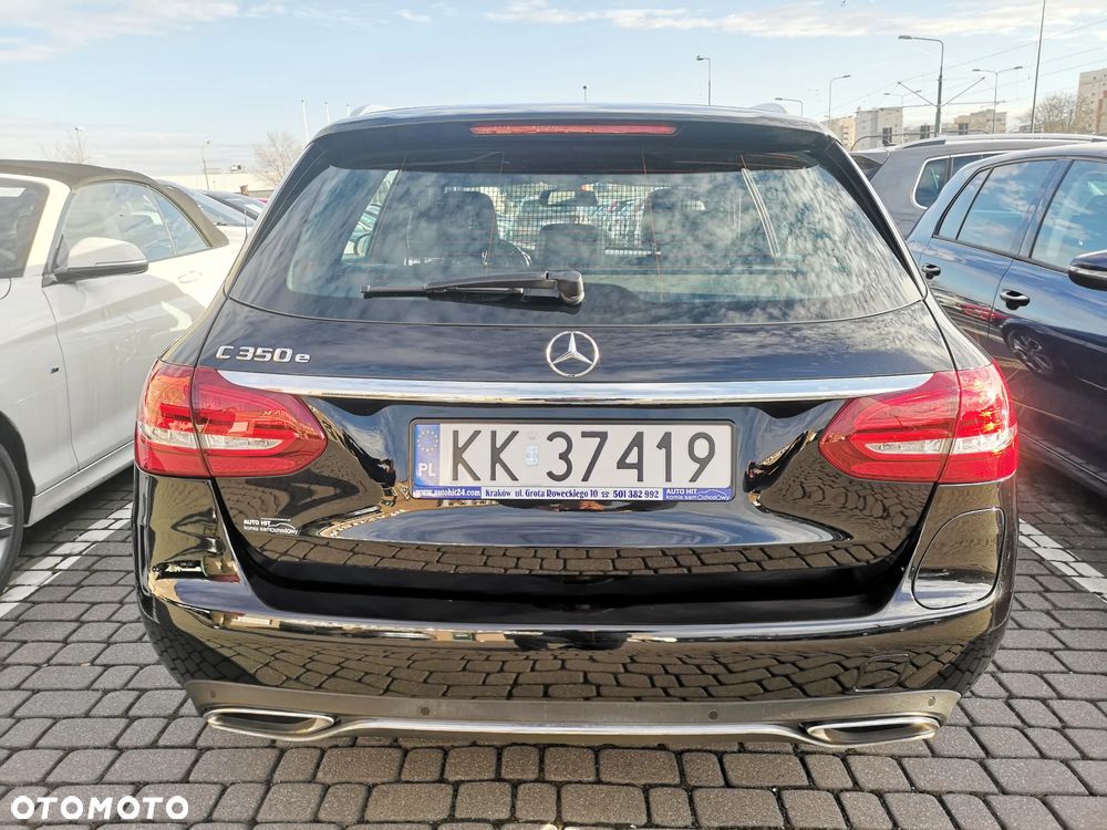Mercedes-Benz Klasa C 300 de 9G-TRONIC - 4