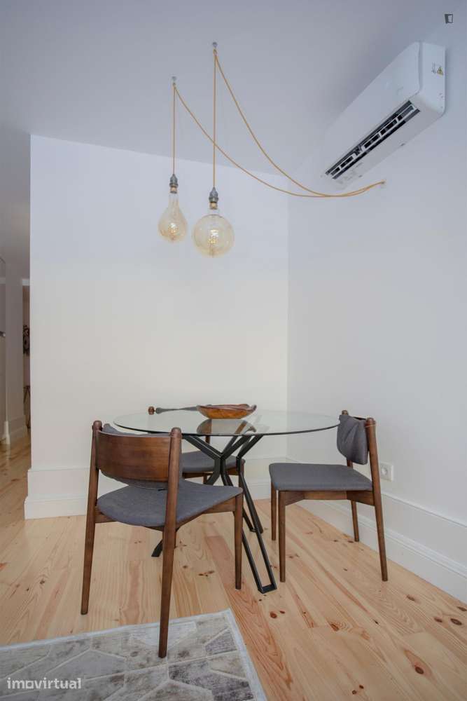 Apartamento com 2 quartos - localizado em Vitória Porto - Grande imagem: 3/32