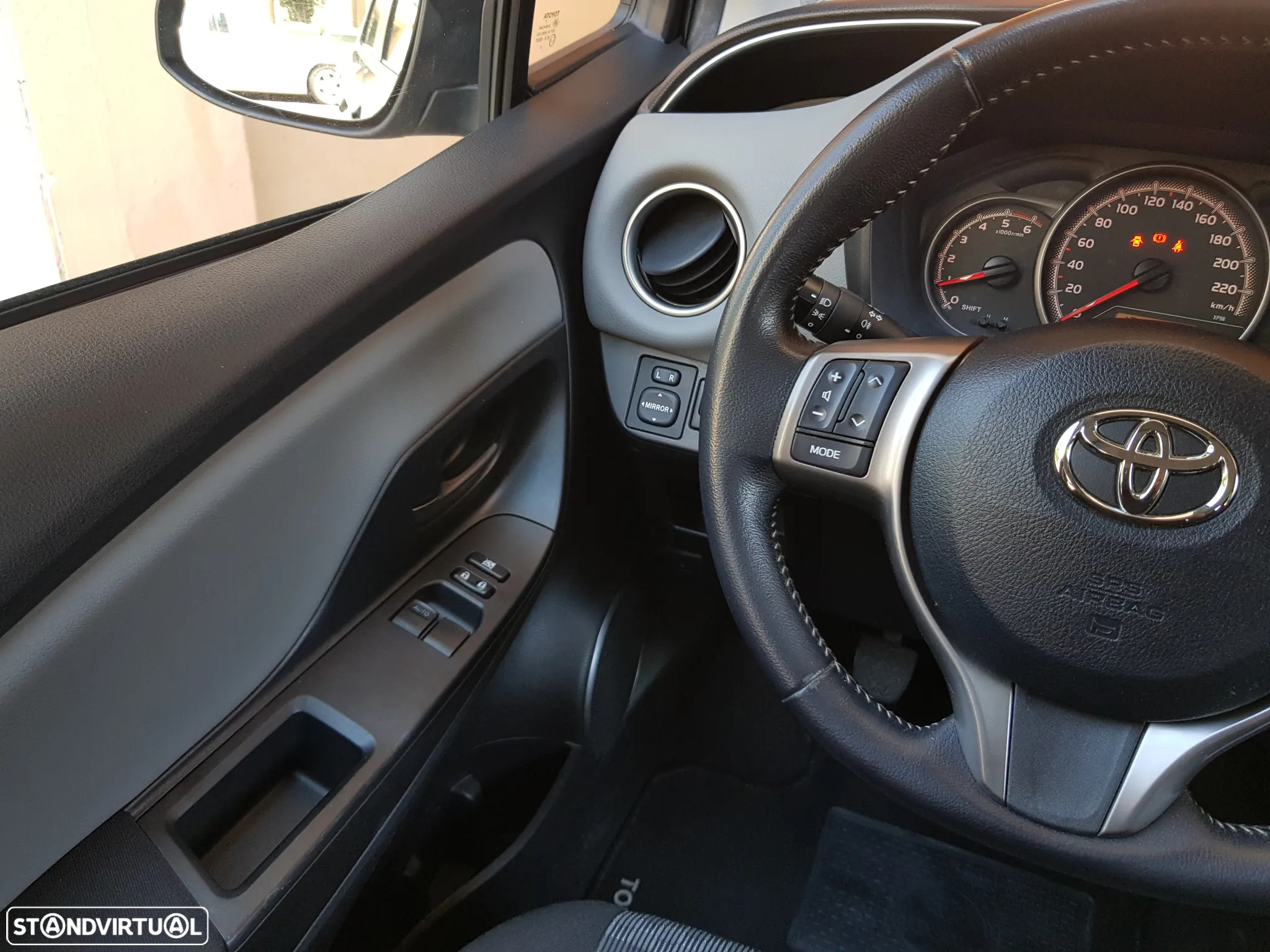 Toyota Yaris 1.4 D-4D Comfort+P.Style - 21