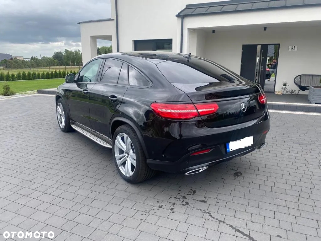 Mercedes-Benz GLE 350 d Coupe 4Matic 9G-TRONIC AMG Line - 2