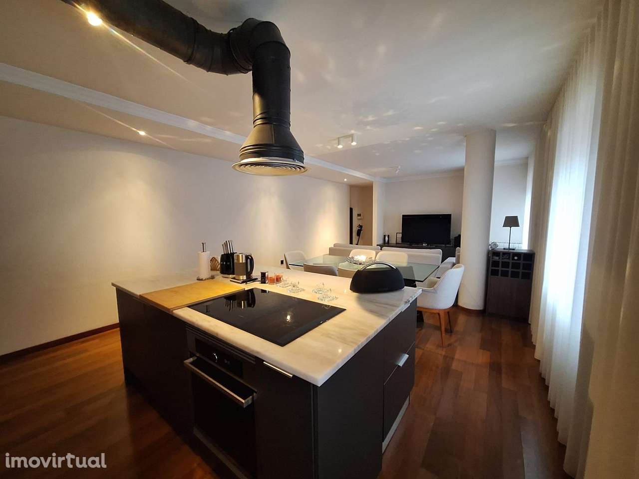 Apartamento T2 Remodelado no Coração de Leça da Palmeira com 2 L g - Grande imagem: 2/32