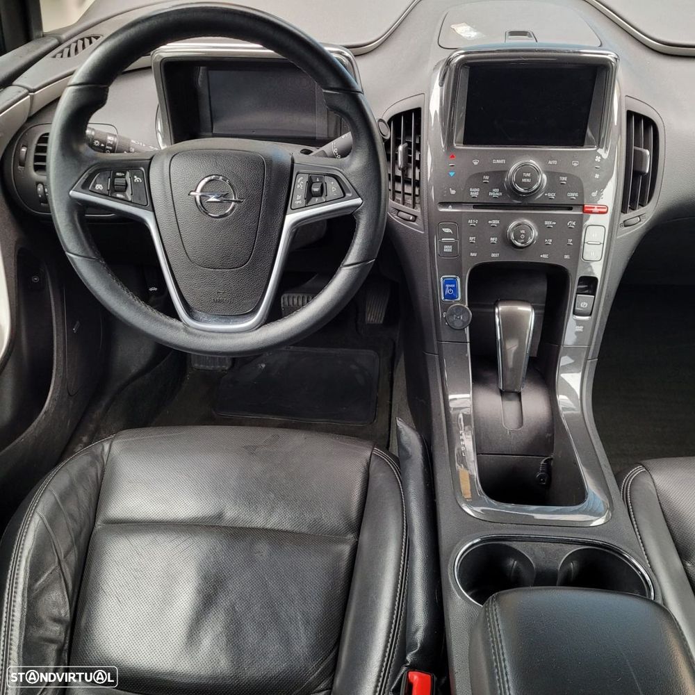 Opel Ampera - 10