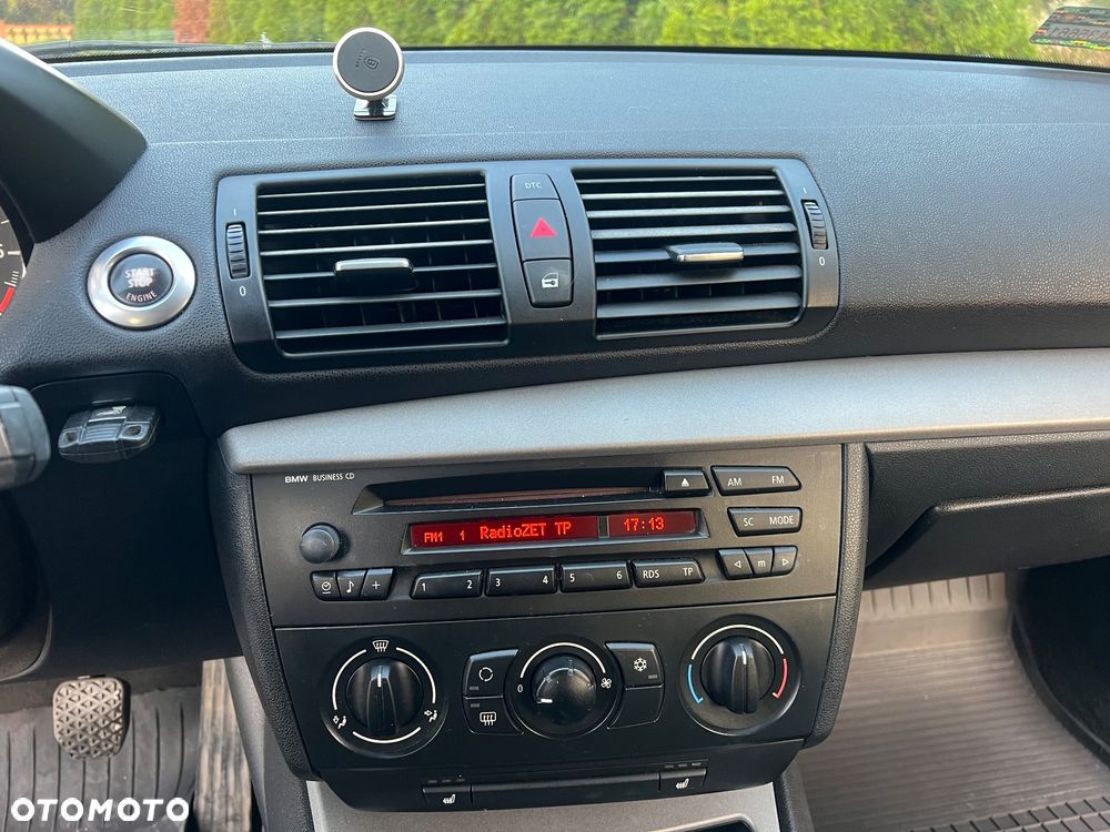 BMW Seria 1 116i - 28
